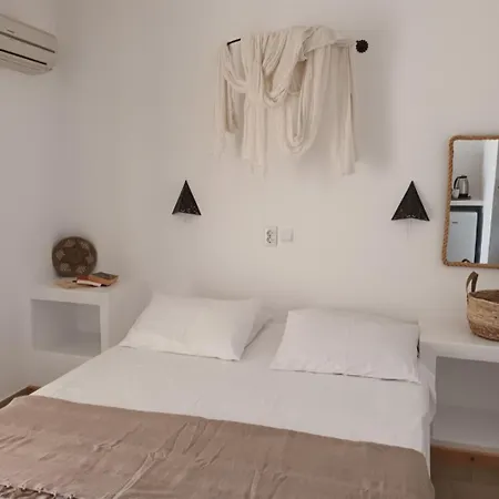 בית הארחה Viewlight Sifnos Living אפולוניה